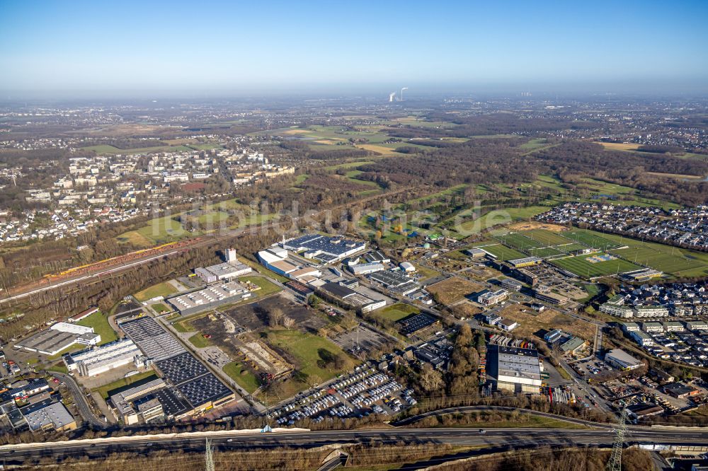 Dortmund von oben - Gewerbegebiet am Heßlingsweg in Dortmund im Bundesland Nordrhein-Westfalen, Deutschland