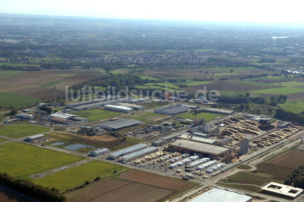 INGOLSTADT aus der Vogelperspektive: Gewerbegebiet InterPark