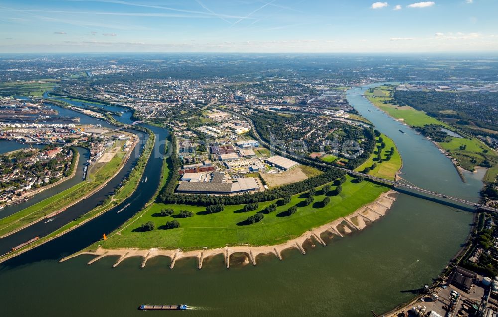 Luftaufnahme Duisburg - Gewerbegebiet Kasseler Feld am Ufer des Rhein in Duisburg im Bundesland Nordrhein-Westfalen