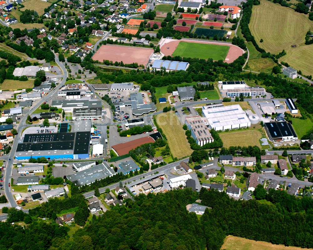 Kierspe aus der Vogelperspektive: Gewerbegebiet in Kierspe im Bundesland Nordrhein-Westfalen, Deutschland