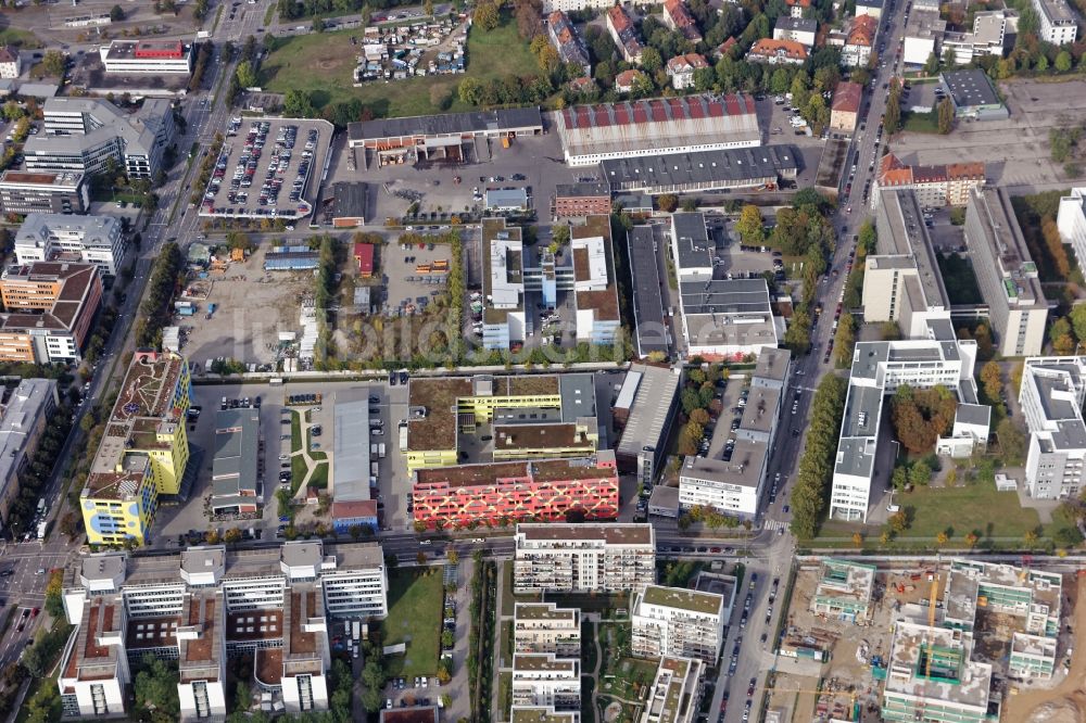 München von oben - Gewerbegebiet Kistlerhofstraße Gmunder Straße in München im Bundesland Bayern