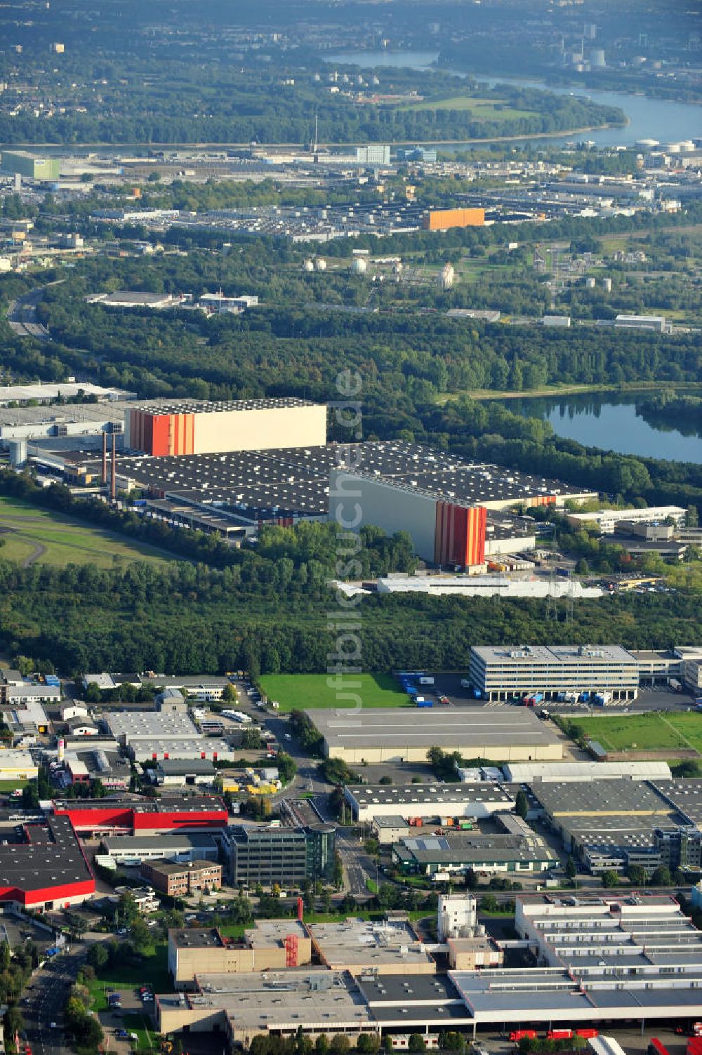 Luftbild Köln - Gewerbegebiet Köln-Rheinkassel