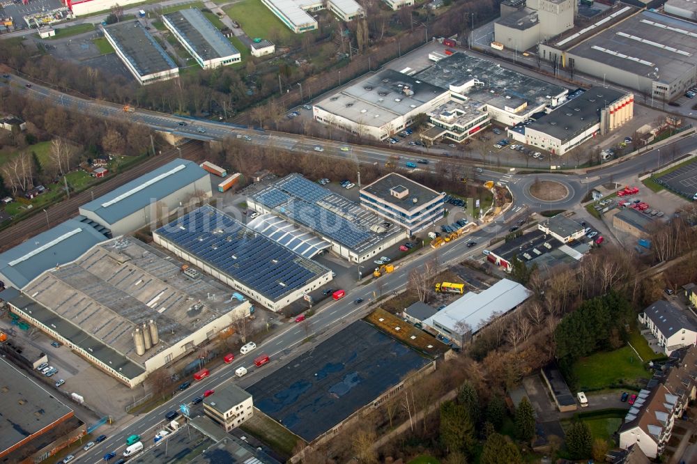 Luftaufnahme Witten - Gewerbegebiet und Kreisverkehr an Brauckstraße und Friedrich-Ebert-Straße in Witten im Bundesland Nordrhein-Westfalen