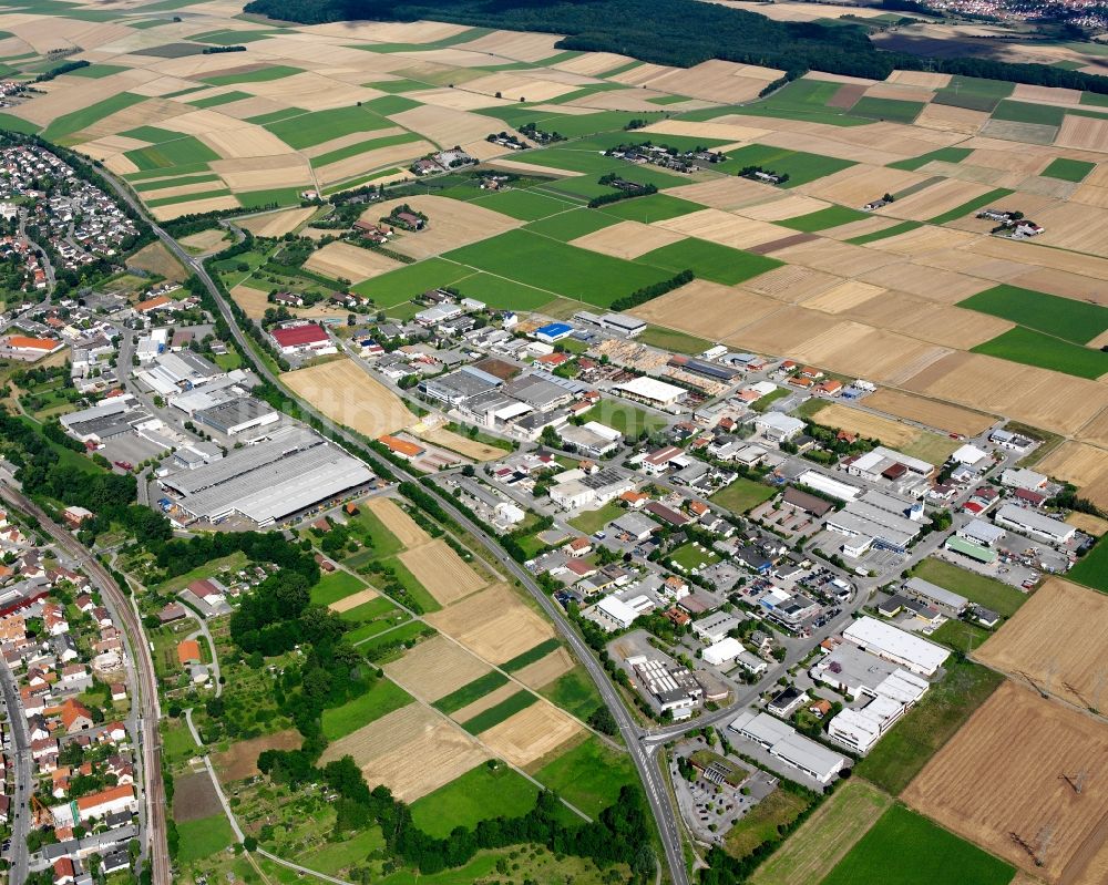 Leingarten aus der Vogelperspektive: Gewerbegebiet in Leingarten im Bundesland Baden-Württemberg, Deutschland