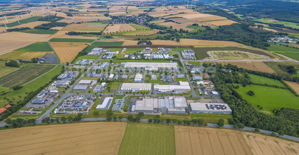 Luftbild Warstein - Gewerbegebiet Max-Eyth-Straße - Friedrich-Harkort-Straße - Walter-Rathenau-Ring im Ortsteil Belecke in Warstein im Bundesland Nordrhein-Westfalen, Deutschland