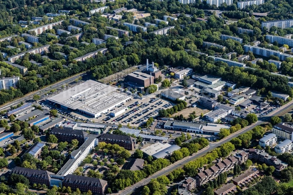 Luftaufnahme Bremen - Gewerbegebiet mit Mercedes-Benz Niederlassung Bremen im Ortsteil Neue Vahr Südwest in Bremen, Deutschland