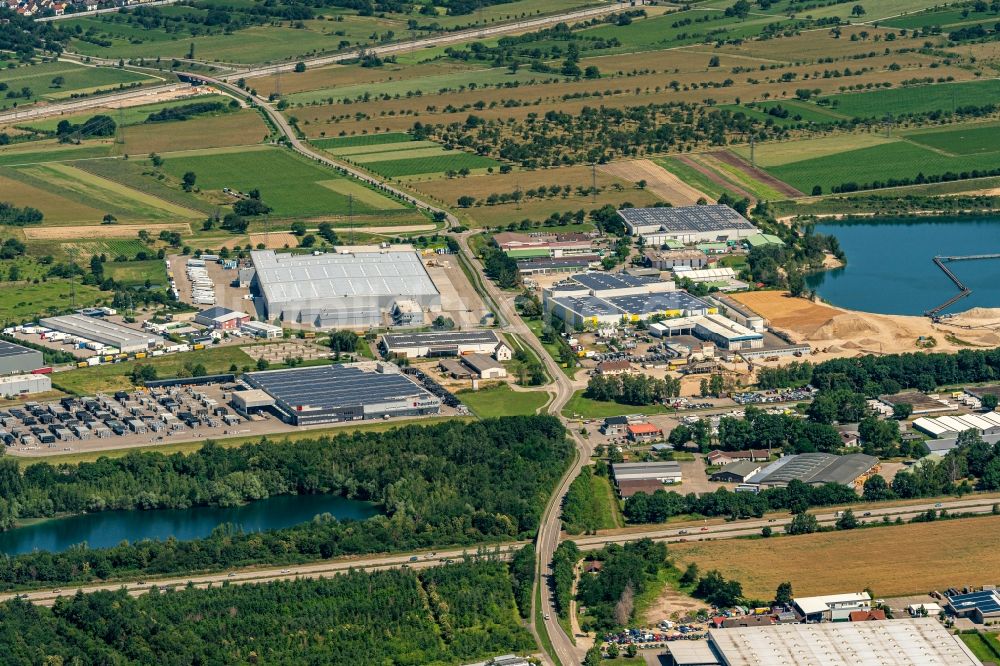 Luftaufnahme Bietigheim - Gewerbegebiet an der Muggensturmer Landstraße in Bietigheim im Bundesland Baden-Württemberg, Deutschland