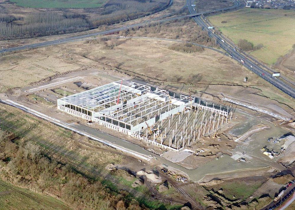 Luftbild Berlin - Pankow - Gewerbegebiet Pankow - Nord der BLEG an der gleichnamigen Autobahnabfahrt zum Berliner Ring.