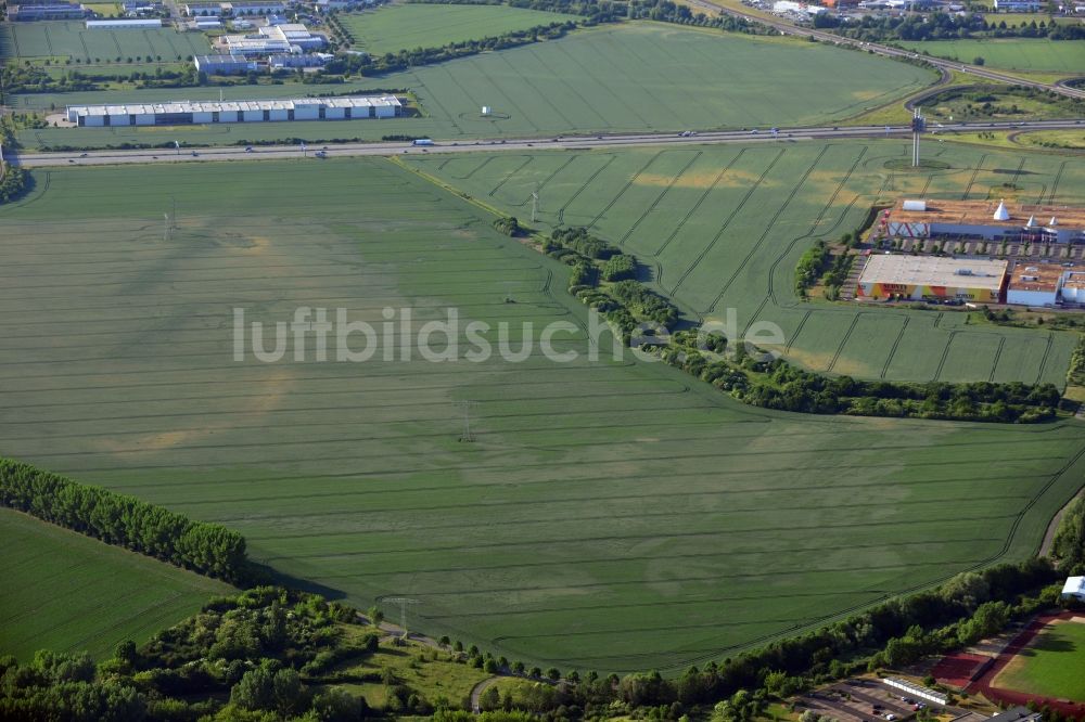 Magdeburg aus der Vogelperspektive: Gewerbegebiet am Pfahlberg in Magdeburg im Bundesland Sachsen-Anhalt