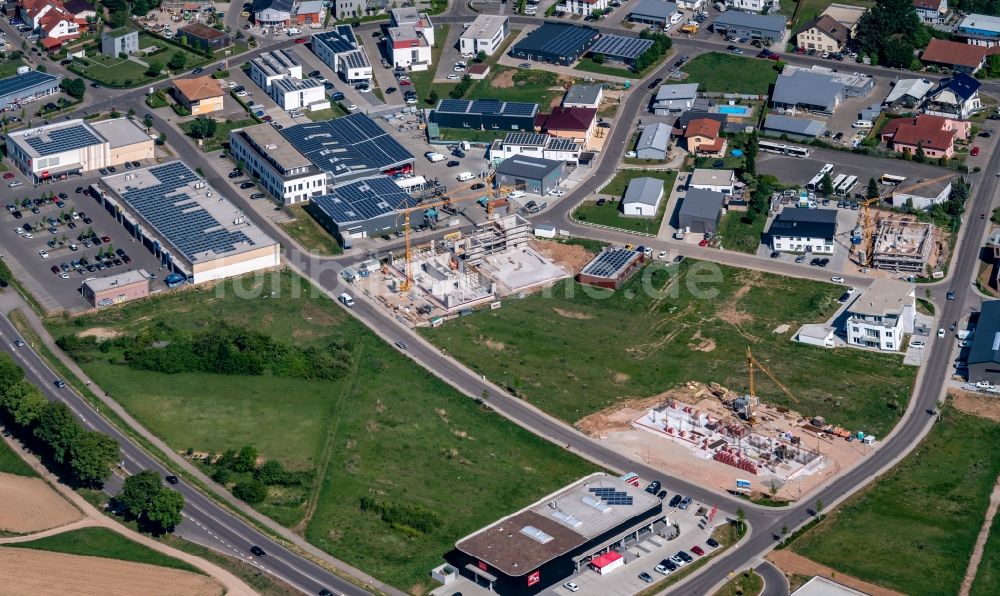 Ettenheim aus der Vogelperspektive: Gewerbegebiet Radackern 4, in Ettenheim im Bundesland Baden-Württemberg, Deutschland