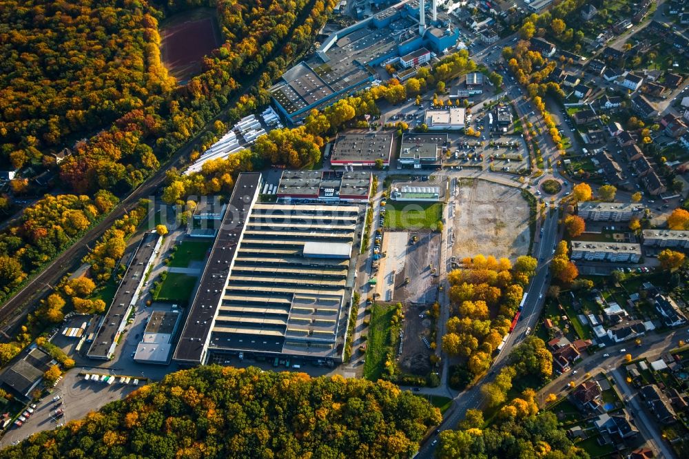 Luftaufnahme Gladbeck - Gewerbegebiet an der Rockwool und Bottroper Straße im Westen von Gladbeck im Bundesland Nordrhein-Westfalen