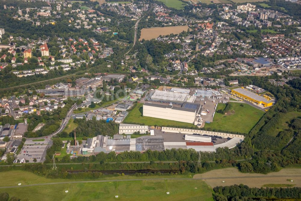 Essen von oben - Gewerbegebiet rund um die Dahlhauser Str., die Ruhrau und die Horster Straße in Essen im Bundesland Nordrhein-Westfalen, Deutschland