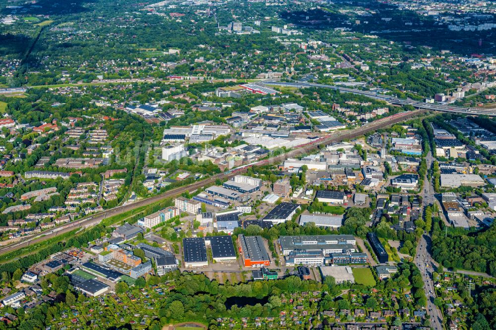 Hamburg von oben - Gewerbegebiet Schnackenburgallee in Hamburg, Deutschland