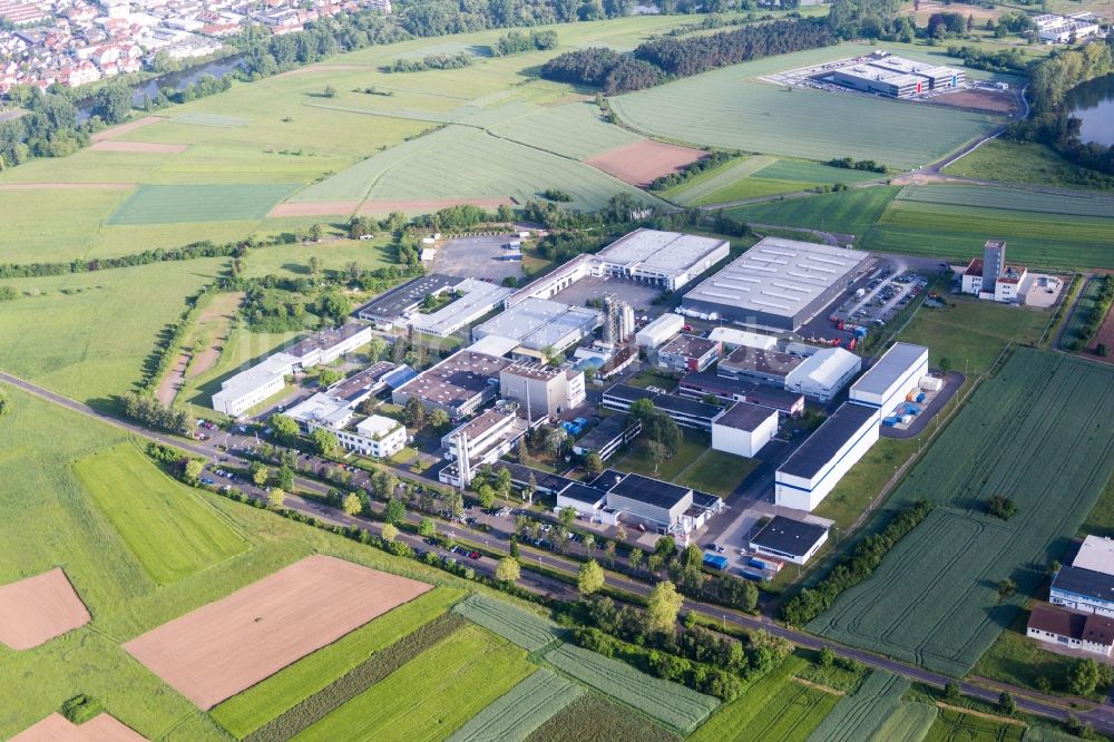 Luftaufnahme Karlstein am Main - Gewerbegebiet Seligenstädter Straße mit Innovations-Park-Karlstein GmbH im Ortsteil Großwelzheim in Karlstein am Main im Bundesland Bayern, Deutschland