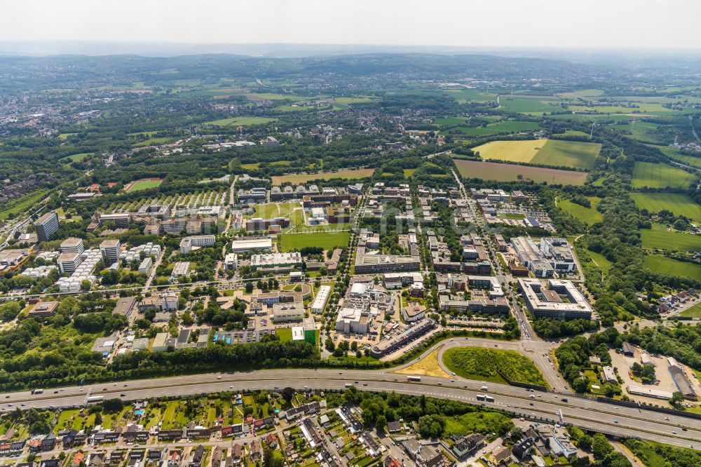 Dortmund von oben - Gewerbegebiet des TechnologieParkDortmund in Dortmund im Bundesland Nordrhein-Westfalen, Deutschland