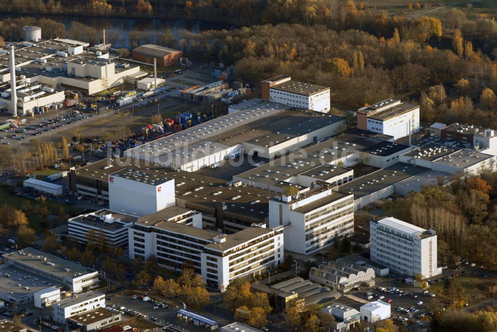 Berlin aus der Vogelperspektive: Gewerbegebiet am Teltowkanal in Berlin-Zehlendorf