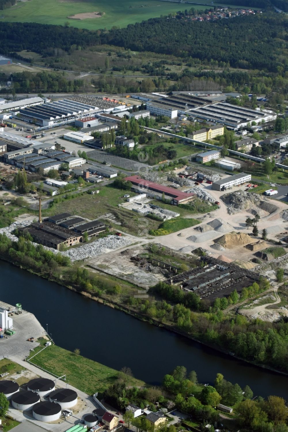 Fürstenwalde/Spree aus der Vogelperspektive: Gewerbegebiet am Tränkeweg in Fürstenwalde/Spree im Bundesland Brandenburg