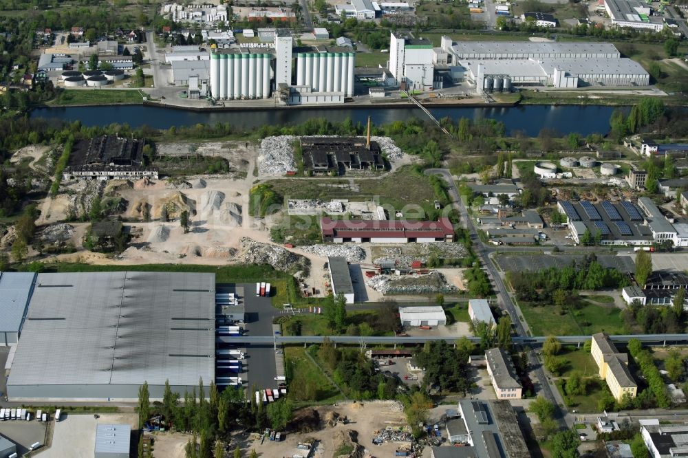 Fürstenwalde/Spree aus der Vogelperspektive: Gewerbegebiet am Tränkeweg in Fürstenwalde/Spree im Bundesland Brandenburg