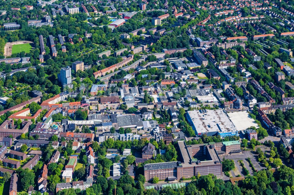 Hamburg aus der Vogelperspektive: Gewerbegebiet Walddörferstraße in Hamburg, Deutschland