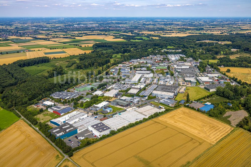 Wickede (Ruhr) von oben - Gewerbegebiet Westerhaar und Waldschäden in Wickede (Ruhr) im Bundesland Nordrhein-Westfalen, Deutschland