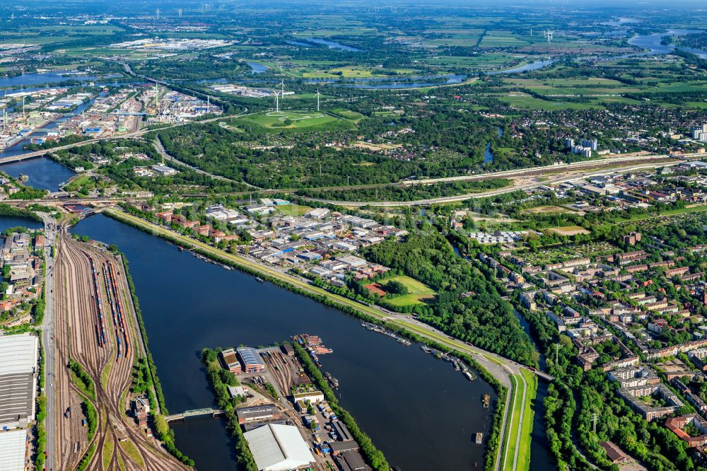 Luftbild Hamburg - Gewerbegebiet in Wilhelmsburg Stenzelring in Hamburg, Deutschland