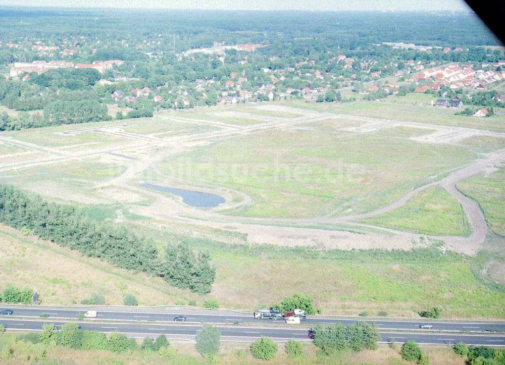 Luftbild Zeestow / Brandenburg - Gewerbegebiet Zeestow am Berliner Ring - ein Objekt der Seifert Invest GmbH in Dortmund.