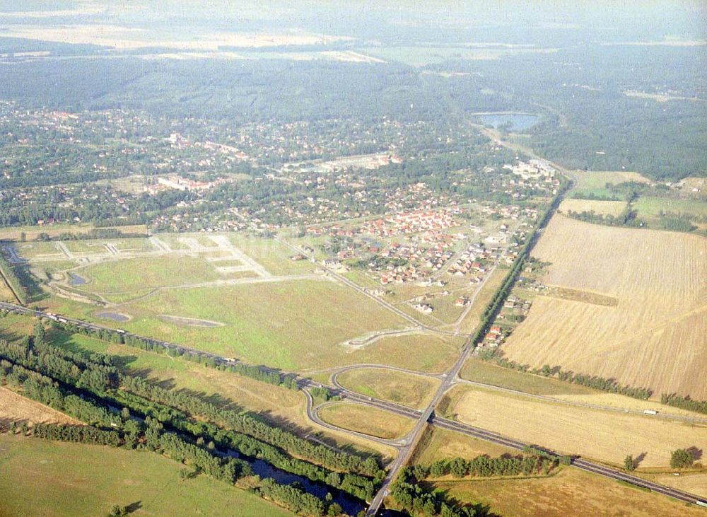 Zeestow / Brandenburg aus der Vogelperspektive: Gewerbegebiet Zeestow am Berliner Ring - ein Objekt der Seifert Invest GmbH in Dortmund.