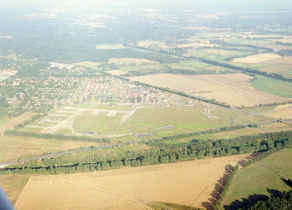 Zeestow / Brandenburg aus der Vogelperspektive: Gewerbegebiet Zeestow am Berliner Ring - ein Objekt der Seifert Invest GmbH in Dortmund.