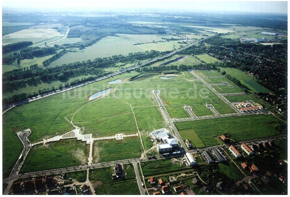 Zeestow aus der Vogelperspektive: Gewerbegebiet Zeestow am westlichen Berliner Ring - ein Objekt der Seifert Investîtionsgesellschaft mbh in Darmstadt.