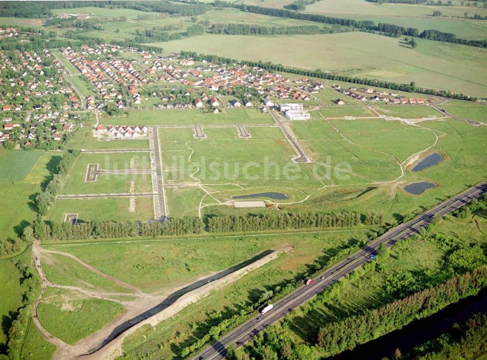 Zeestow aus der Vogelperspektive: Gewerbegebiet Zeestow am westlichen Berliner Ring - ein Objekt der Seifert Investîtionsgesellschaft mbh in Darmstadt.