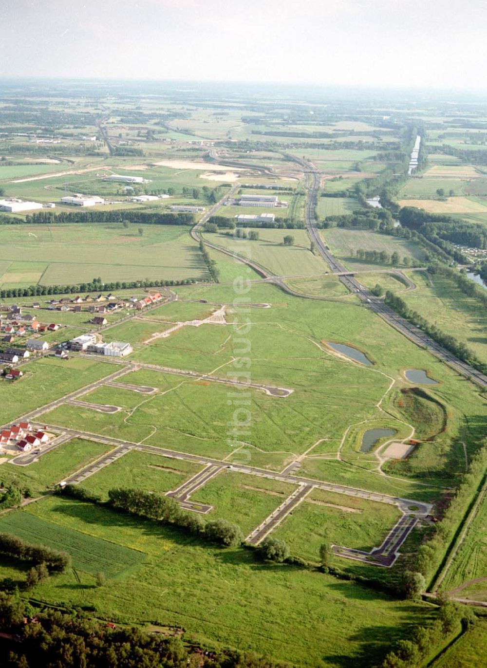 Zeestow von oben - Gewerbegebiet Zeestow am westlichen Berliner Ring - ein Objekt der Seifert Investîtionsgesellschaft mbh in Darmstadt.