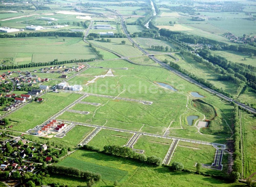 Zeestow aus der Vogelperspektive: Gewerbegebiet Zeestow am westlichen Berliner Ring - ein Objekt der Seifert Investîtionsgesellschaft mbh in Darmstadt.