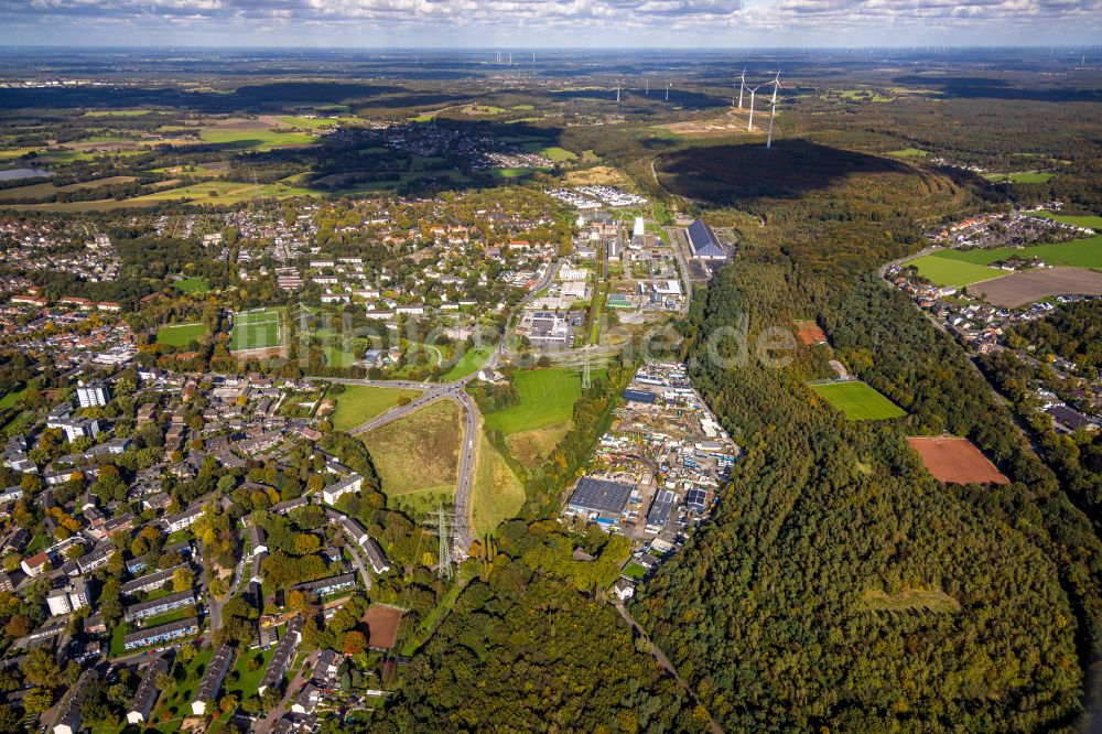 Dinslaken aus der Vogelperspektive: Gewerbegebiet Ziegeleiweg im Ortsteil Oberlohberg in Dinslaken im Bundesland Nordrhein-Westfalen, Deutschland