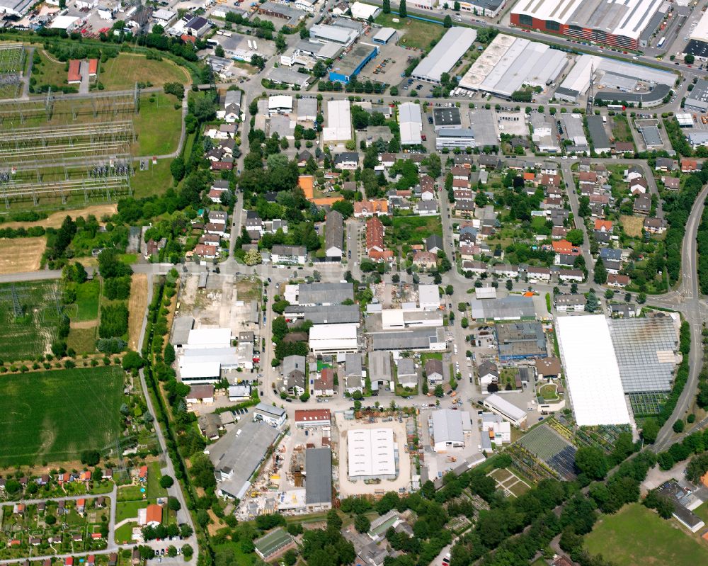 Luftbild Karlsruhe - Gewerbegebäude und Einfamilienhaus- Siedlung zwischen Waidweg und Hermann-Schneider-Allee in Karlsruhe im Bundesland Baden-Württemberg, Deutschland