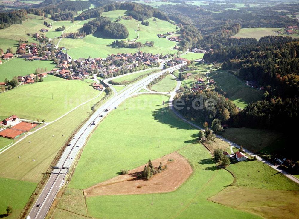 Neukirchen / Bayern aus der Vogelperspektive: Gewerbegrundstück Neukirchen der Unternehmensgruppe MAX AICHER an der Autobahn nach Salzburg westl. von Freilassing.