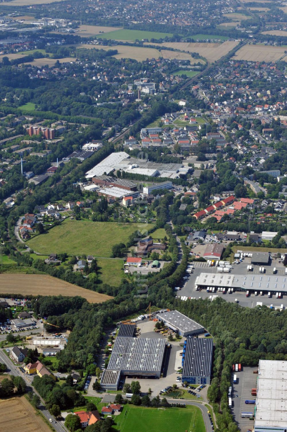 Unna aus der Vogelperspektive: Gewerbehof im Industriegebiet Nord in Unna / Nordrhein-Westfalen