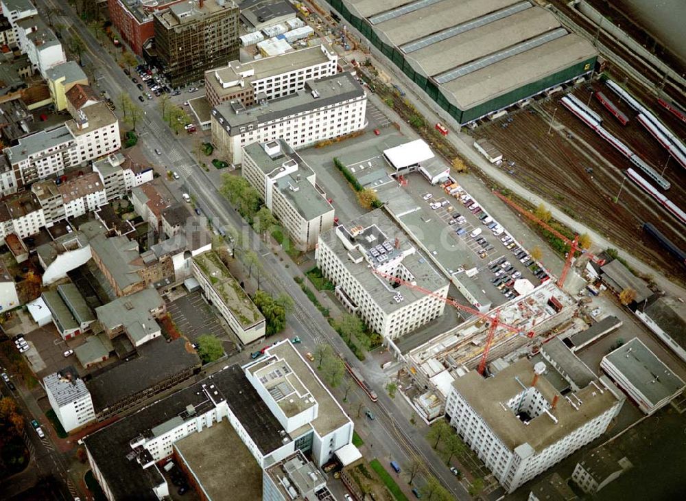 Frankfurt am Main von oben - Gewerbeobjekt der MÜBAU an der Mainzer Landstraße 195 - 219 in 60326 Frankfurt/Main. (Hessen).