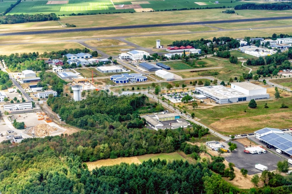 Eschbach aus der Vogelperspektive: Gewerbepark Breisgau in Eschbach im Bundesland Baden-Württemberg