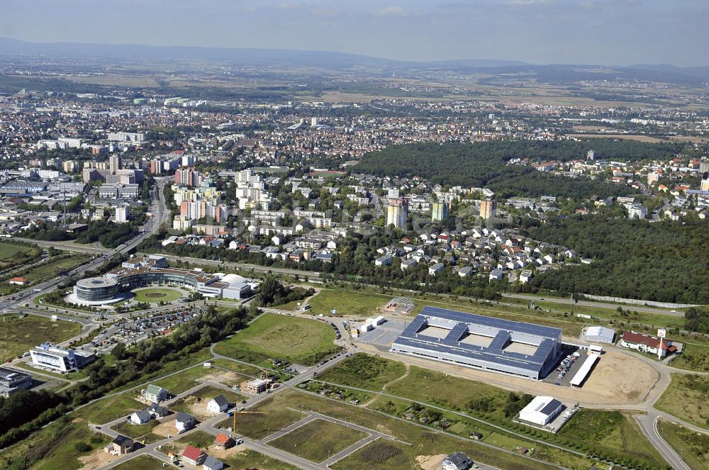 Rüsselsheim aus der Vogelperspektive: Gewerbepark / Business Park Blauer See Rüsselsheim