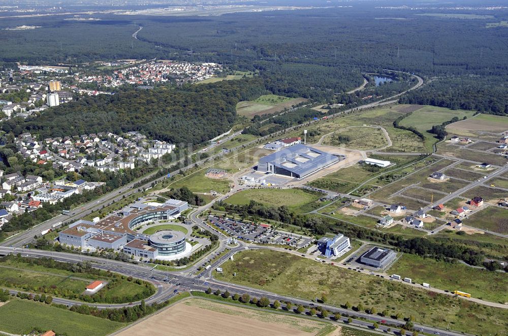 Luftaufnahme Rüsselsheim - Gewerbepark / Business Park Blauer See Rüsselsheim