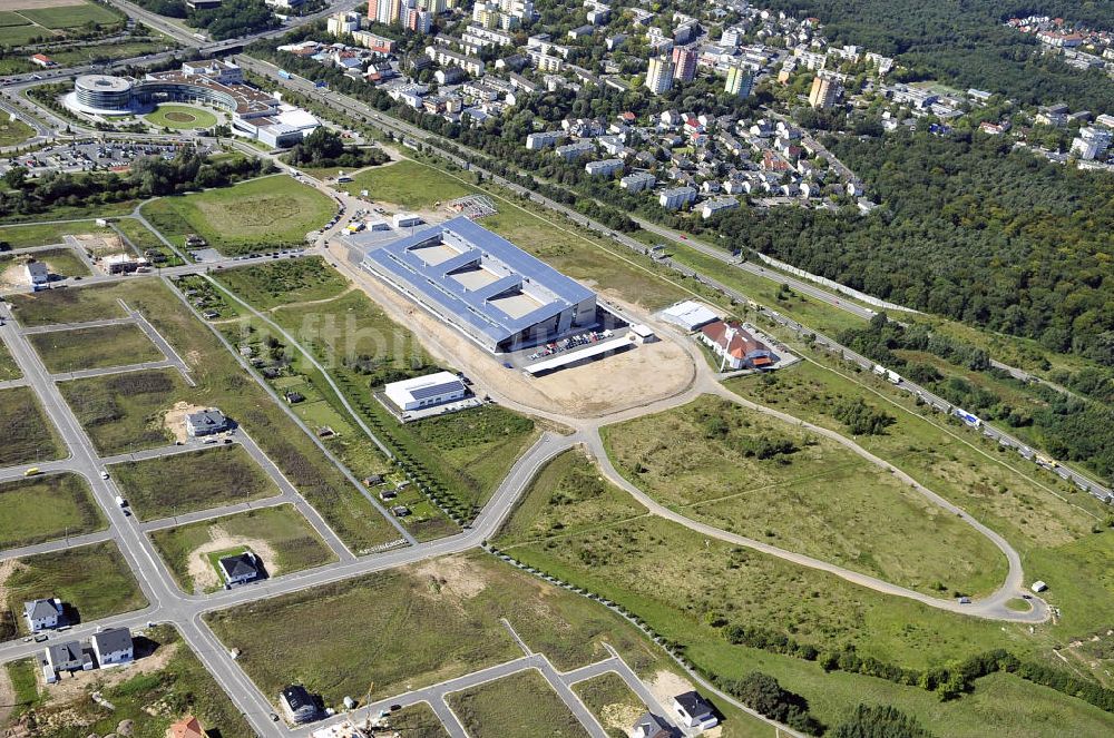 Rüsselsheim aus der Vogelperspektive: Gewerbepark / Business Park Blauer See Rüsselsheim