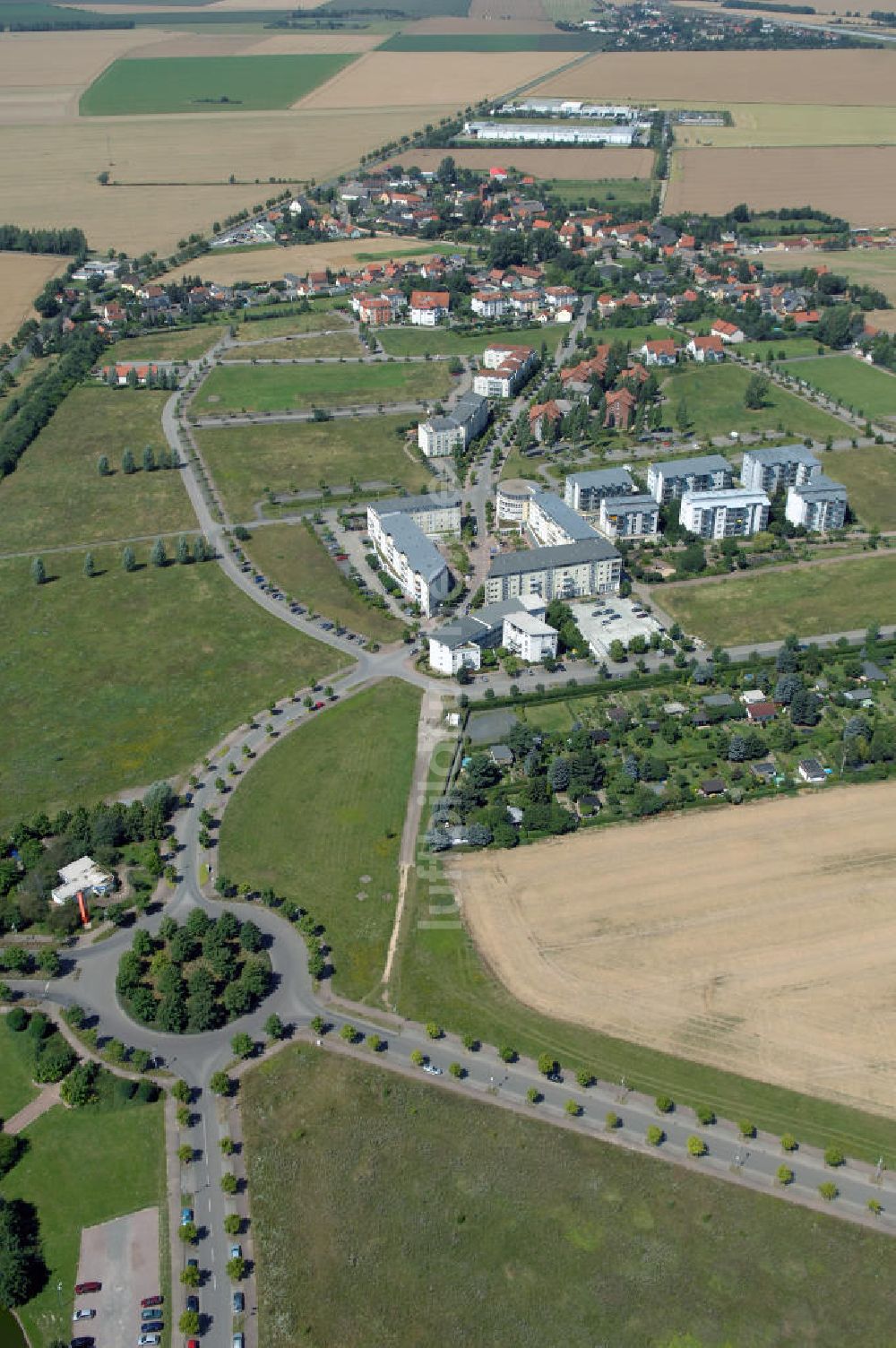 Großkugel aus der Vogelperspektive: Gewerbepark Großkugel