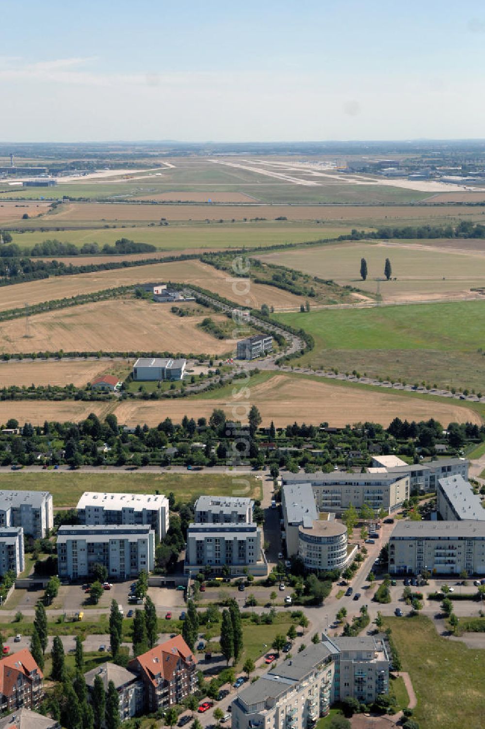 Großkugel aus der Vogelperspektive: Gewerbepark Großkugel