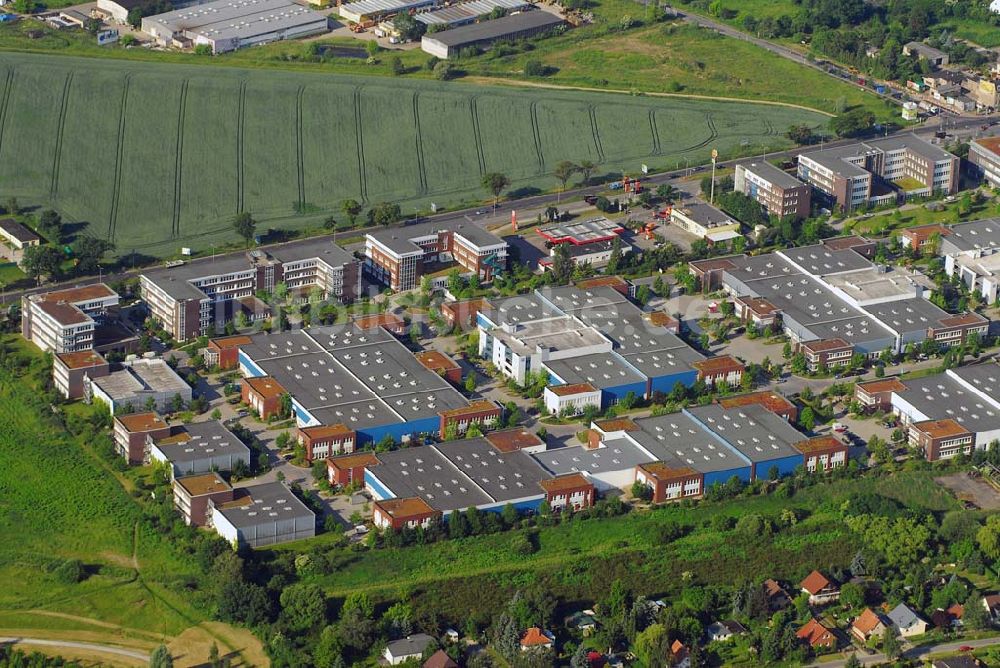 Luftbild Berlin - GIP-Gewerbepark Mahlsdorf der Union Investment Gruppe an der B1