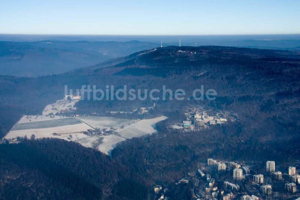 Heidelberg aus der Vogelperspektive: Gipfel des Königstuhl in der Wald- und Berglandschaft in Heidelberg im Bundesland Baden-Württemberg