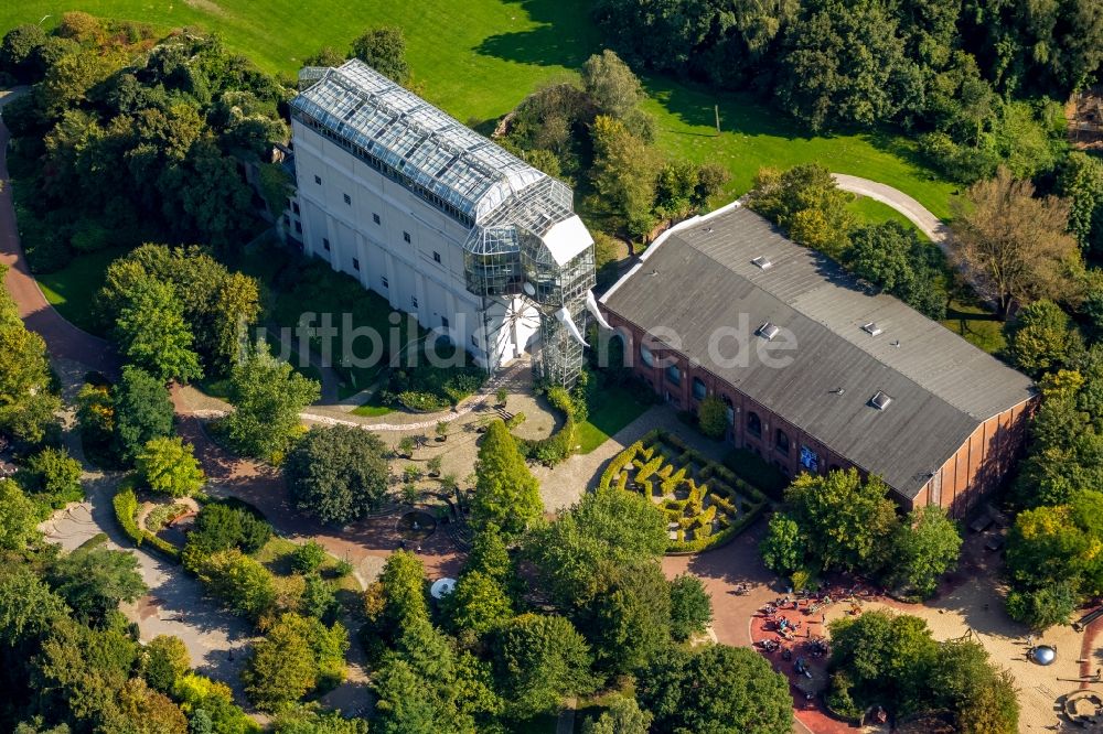 Hamm von oben - Glaselefant- Gewächshaus im Maxipark Hamm in Hamm im Bundesland Nordrhein-Westfalen