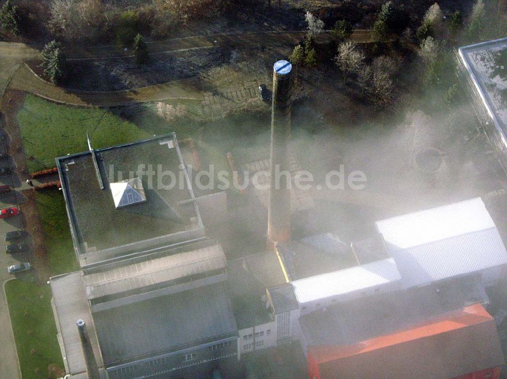 Derenburg von oben - Glasmanufaktur Derenburg an einer Schlechtwetterfront