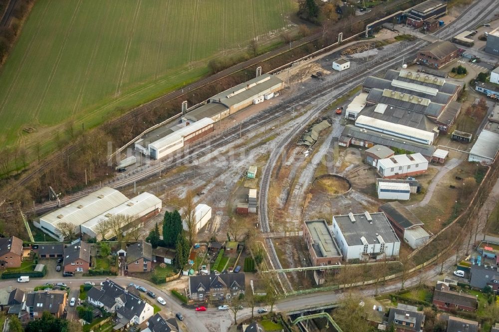 Gladbeck von oben - Gleisanlagen am ehemaligen Rundschuppen an der Tauschlagstraße in Gladbeck im Bundesland Nordrhein-Westfalen, Deutschland