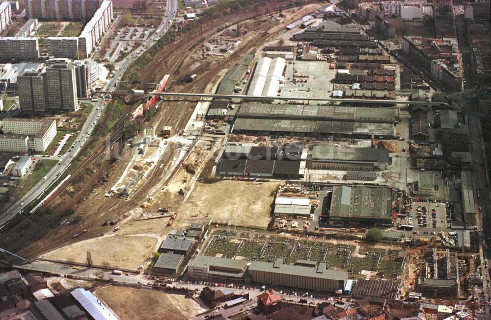 Berlin von oben - Gleisanlagen an der Storkower Straße