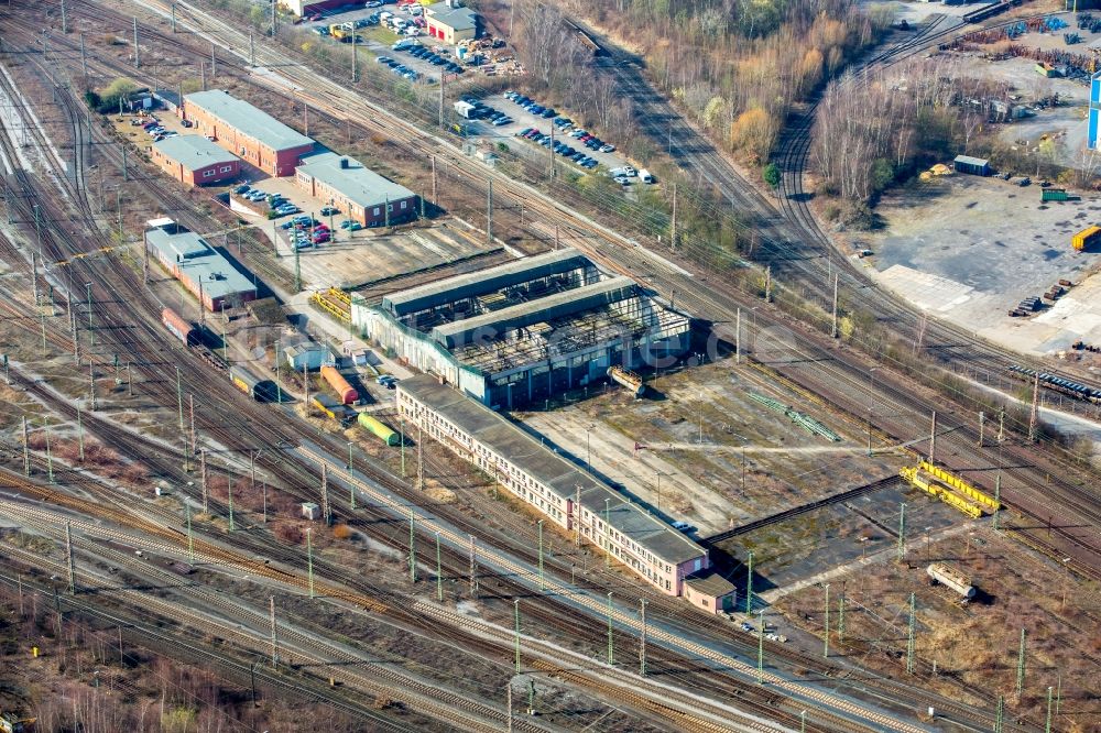 Hamm aus der Vogelperspektive: Gleisanlagen und Triebfahrzeughalle des Bahn- Betriebswerkes in Hamm im Bundesland Nordrhein-Westfalen